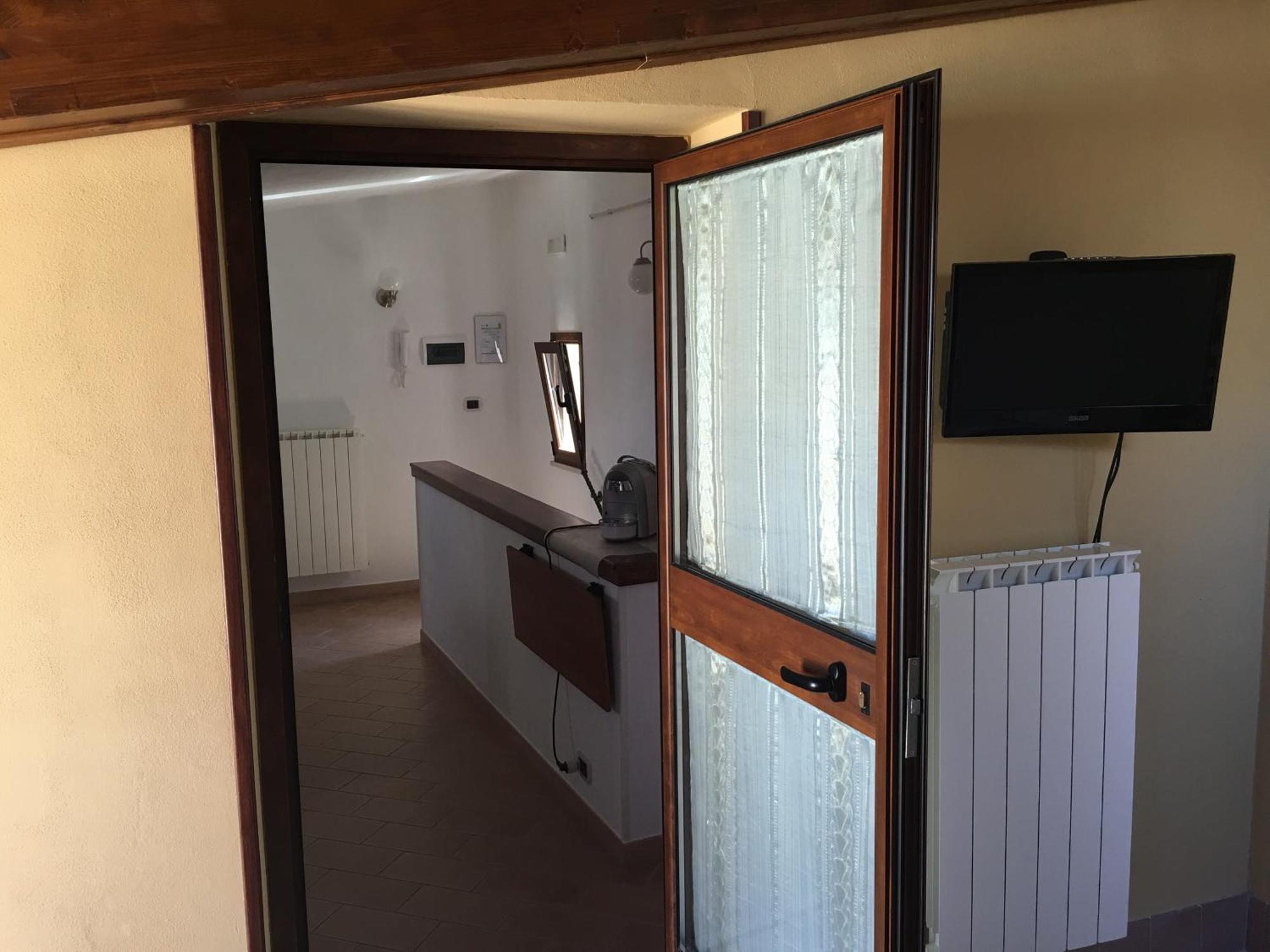 Guest House Dimora Fiorita Serracapriola Rum bild
