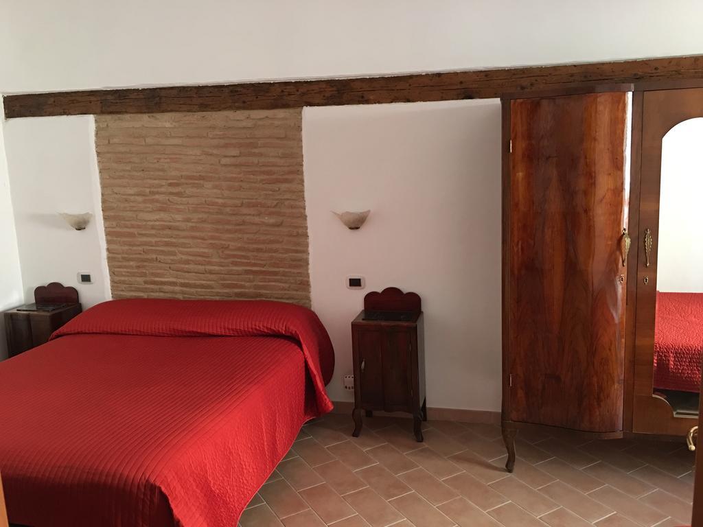 Guest House Dimora Fiorita Serracapriola Rum bild